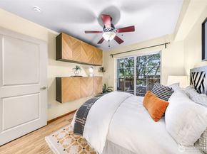 3015 SW Avalon Way 106, Seattle WA 98126