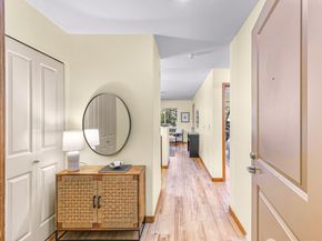 3015 SW Avalon Way 106, Seattle WA 98126