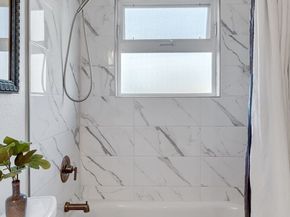 8000 28th Avenue NW 320, Seattle WA 98117