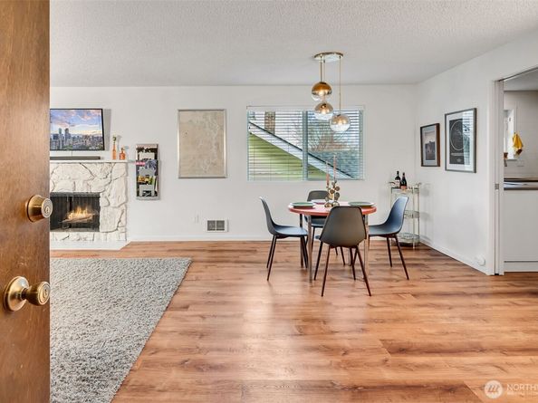 8000 28th Avenue NW 320, Seattle WA 98117