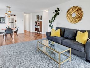 8000 28th Avenue NW 320, Seattle WA 98117