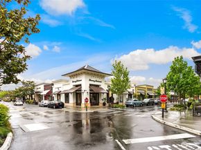 5220 21st Avenue NE 2, Seattle WA 98105