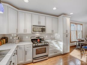 11740 Burke Avenue N, Seattle WA 98133