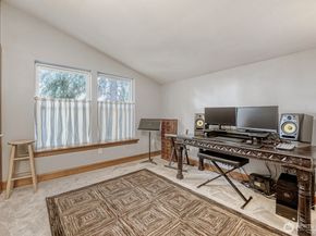 11740 Burke Avenue N, Seattle WA 98133