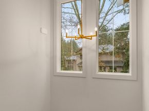 10618 NE 54th Lane, Kirkland WA 98033