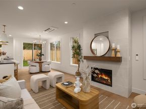 10618 NE 54th Lane, Kirkland WA 98033