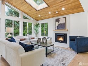 9110 122nd Place SE, Newcastle WA 98056