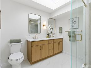 9110 122nd Place SE, Newcastle WA 98056