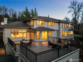 6529 161st Place SE, Bellevue WA 98006