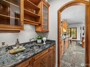 6529 161st Place SE, Bellevue WA 98006