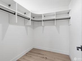 2016 Fairview Avenue E D, Seattle WA 98102