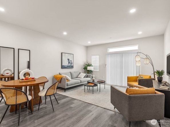 16111 36TH Avenue W H2, Lynnwood WA 98087