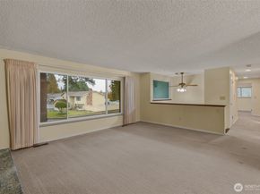 2207 Bremerton Avenue NE, Renton WA 98059