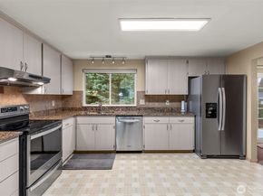 2207 Bremerton Avenue NE, Renton WA 98059