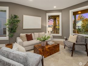 2139 N 62nd Street, Seattle WA 98103