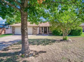 1628  Edge Hill Road , Benbrook Texas 76126