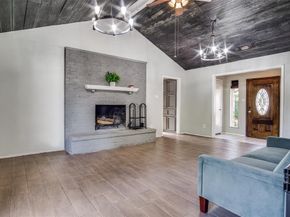 1628  Edge Hill Road , Benbrook Texas 76126
