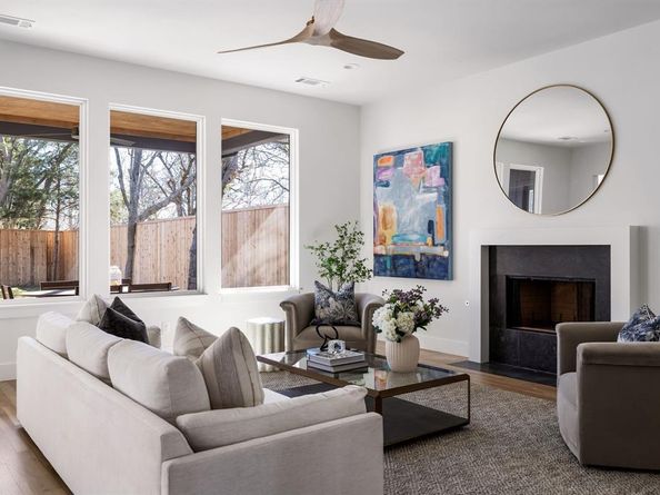 8910  Daytonia Avenue , Dallas Texas 75218