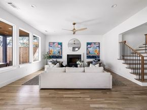 8910  Daytonia Avenue , Dallas Texas 75218