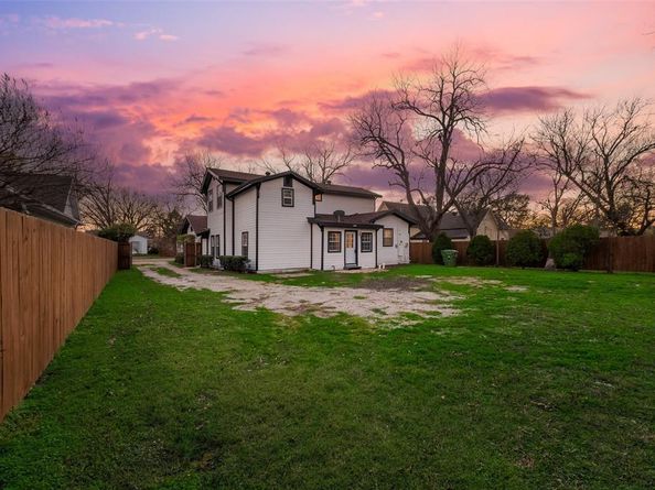 909 W E Avenue E, Garland Texas 75040