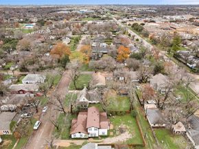 909 W E Avenue E, Garland Texas 75040