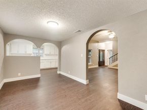 909 W E Avenue E, Garland Texas 75040
