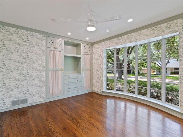 7118  Glendora Avenue , Dallas Texas 75230