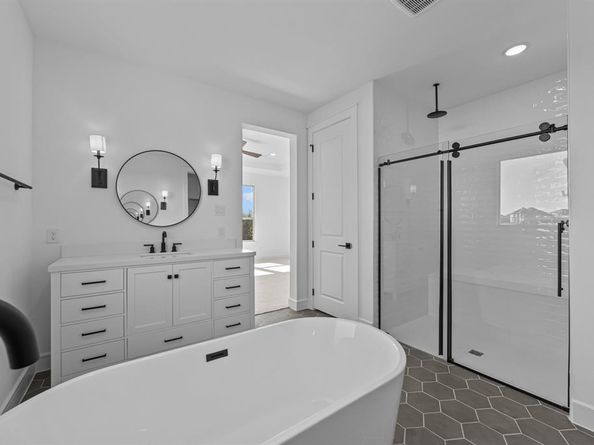 607  Schooner Court , Heath Texas 75032