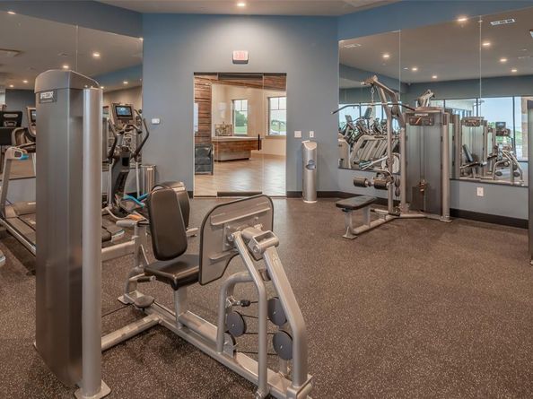 607  Schooner Court , Heath Texas 75032