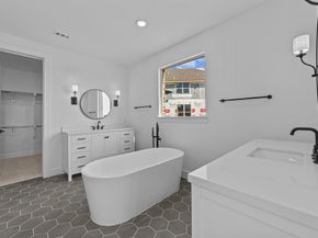 607  Schooner Court , Heath Texas 75032