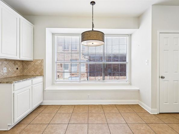458  Richmond Street , Irving Texas 75063