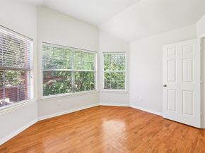 458  Richmond Street , Irving Texas 75063