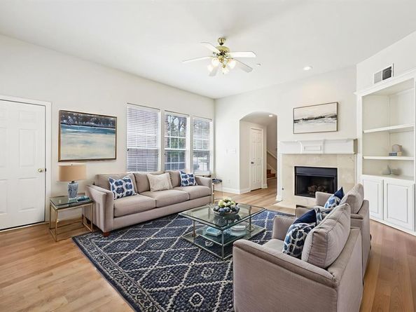 458  Richmond Street , Irving Texas 75063