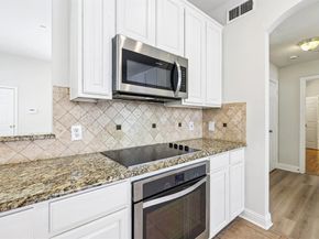 458  Richmond Street , Irving Texas 75063