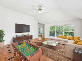 458  Richmond Street , Irving Texas 75063