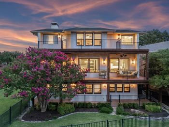 435  Columbia Drive 