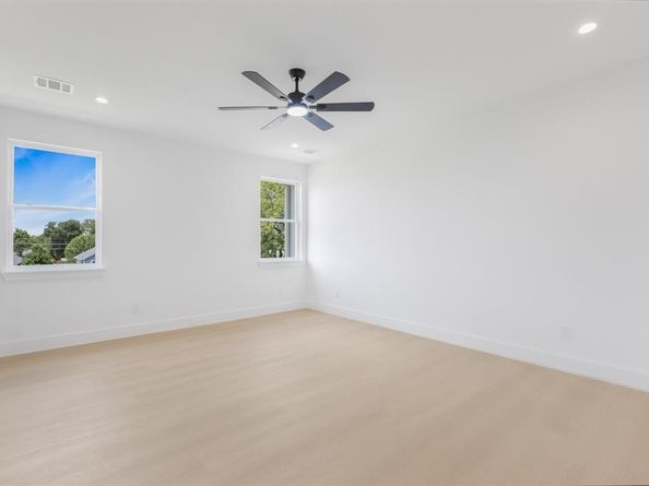 4106  Baker Avenue , Dallas Texas 75212