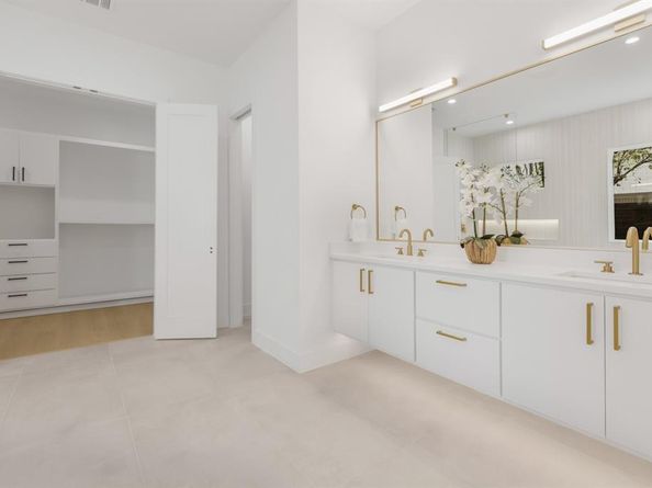 4106  Baker Avenue , Dallas Texas 75212