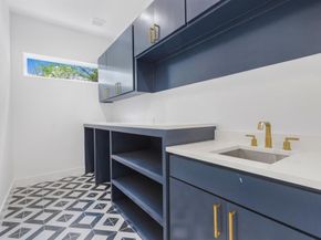 4106  Baker Avenue , Dallas Texas 75212