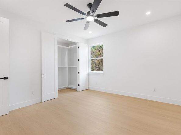 4106  Baker Avenue , Dallas Texas 75212