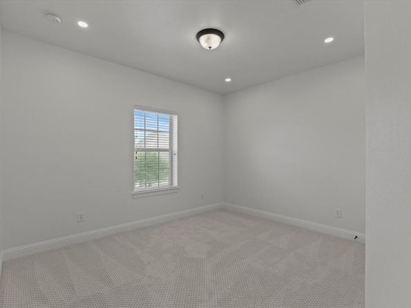 516  Four Stones Boulevard , Lewisville Texas 75056