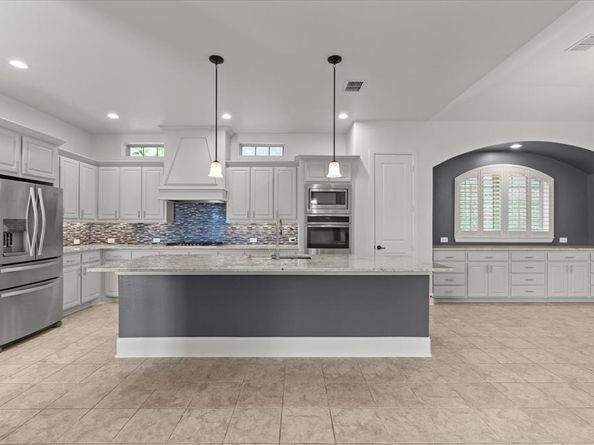 516  Four Stones Boulevard , Lewisville Texas 75056