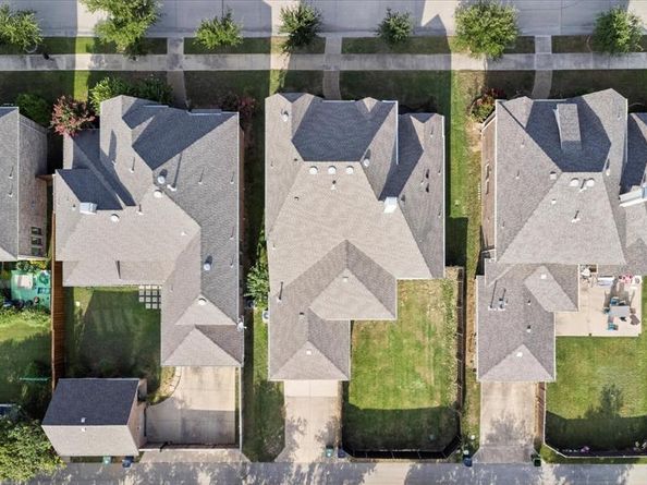 516  Four Stones Boulevard , Lewisville Texas 75056