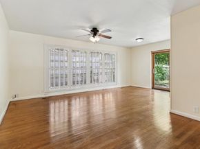 1401  Bluebonnet Trail , Arlington Texas 76013