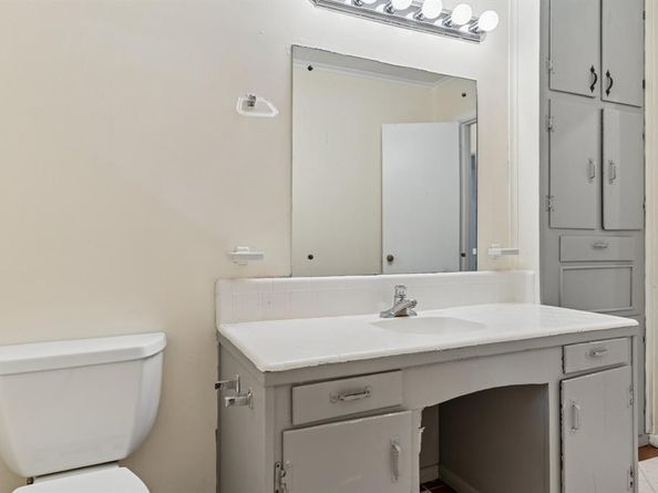 1401  Bluebonnet Trail , Arlington Texas 76013