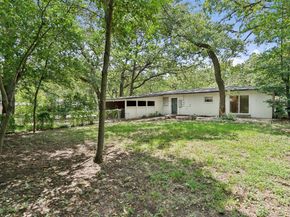 1401  Bluebonnet Trail , Arlington Texas 76013