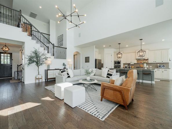 2419  Resort Drive , Heath Texas 75126