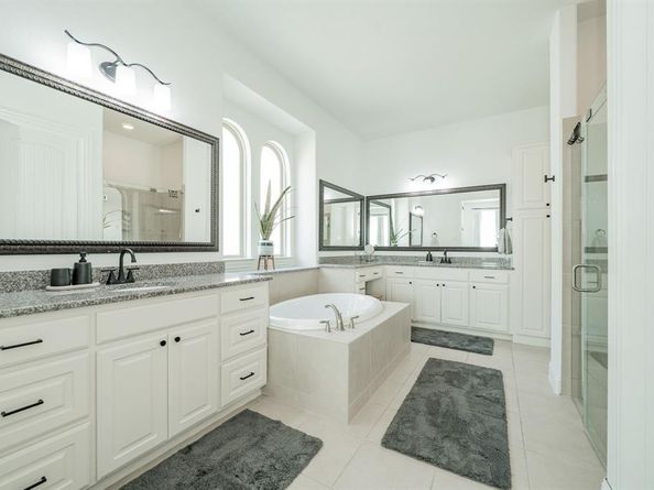 2419  Resort Drive , Heath Texas 75126