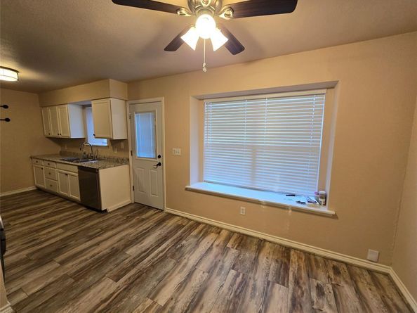 319  Towne House Lane , Richardson Texas 75081