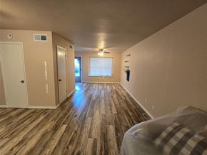 319  Towne House Lane , Richardson Texas 75081
